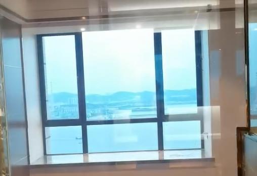 珠海�v拱北酒店调光玻璃项目